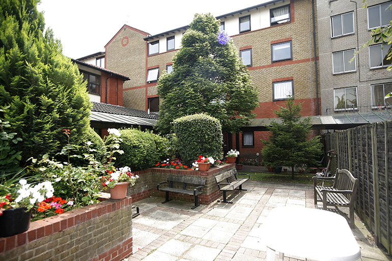 Gardens at Tollington Way, Holloway, London