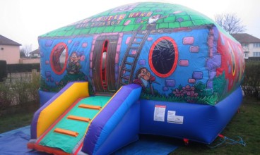 Bouncy castle