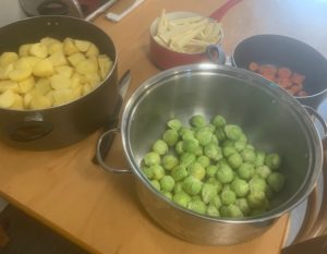 Les Oakes and Neil Smith from Evolve stepped in to cook Easter dinner at Open House Plus in Doncaster during the coronavirus lockdown.