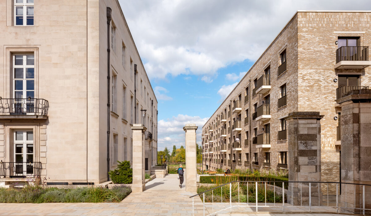 ab_honeycomb court_and_town hall_exteriors_03