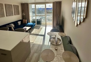 Lounge 1