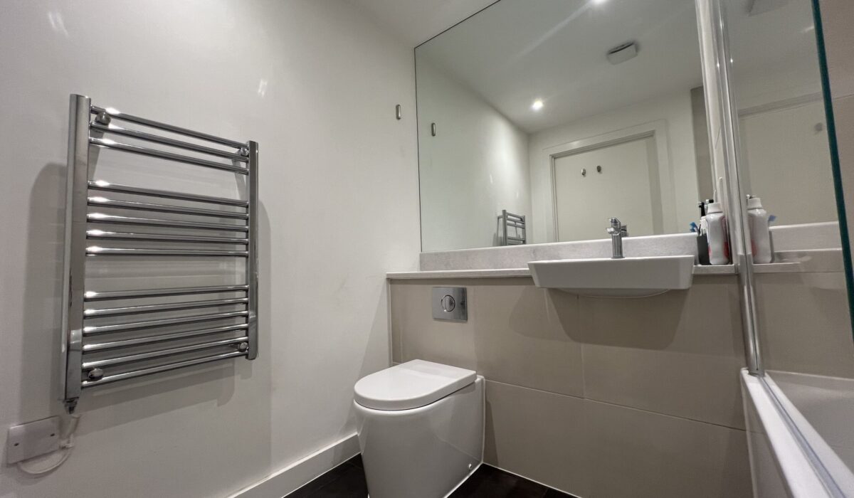Bathroom 2
