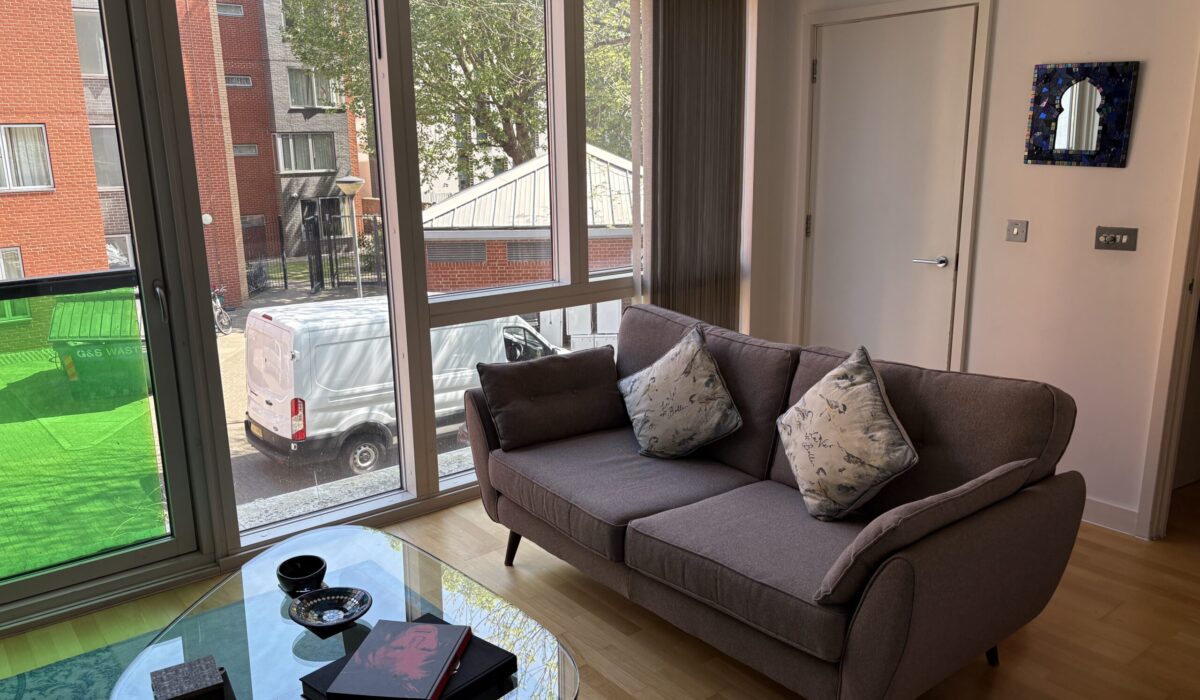 Livingroom View 3