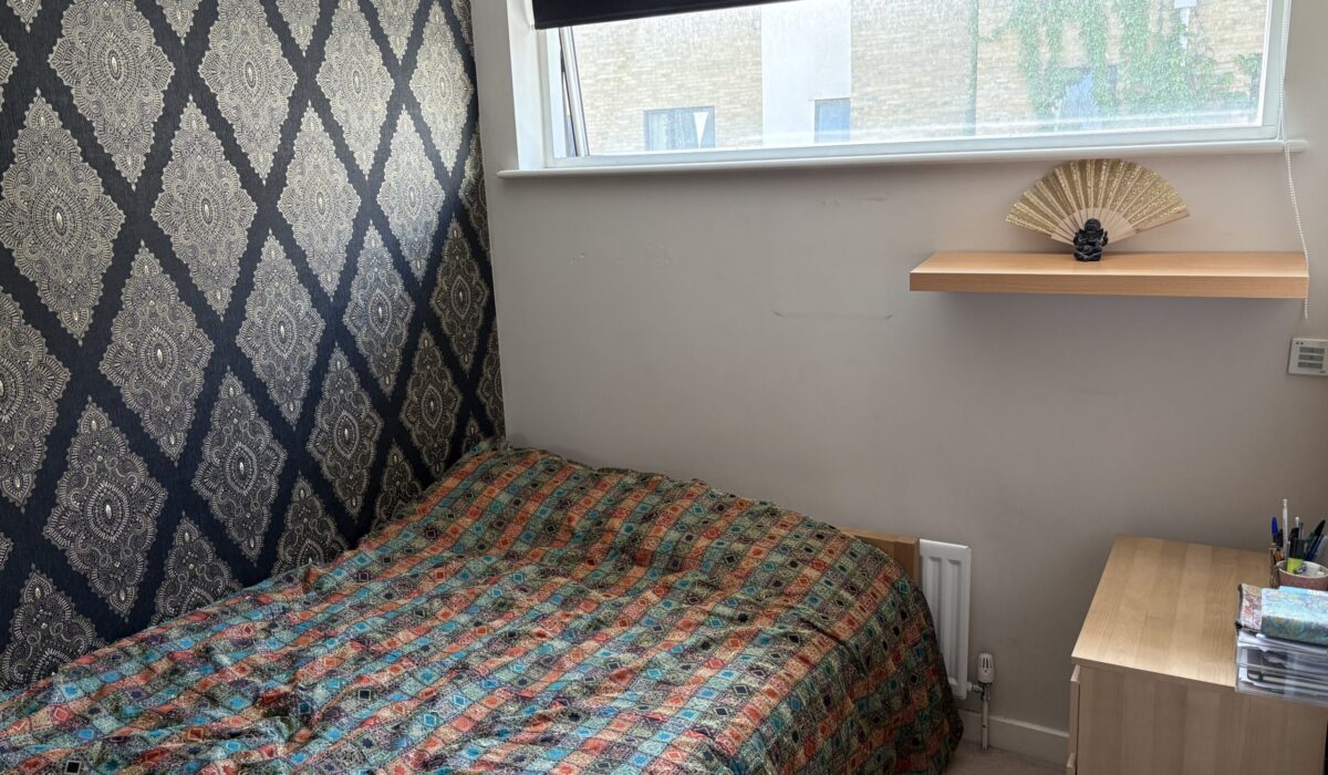 Second bedroom